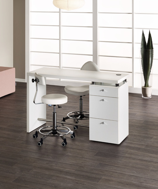 Manicure station for beauty centre: Logic - In photo: MB/MT015 - Medical & Beauty